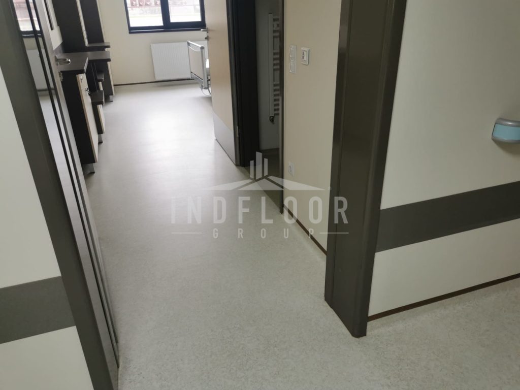 pardoseli pentru spital