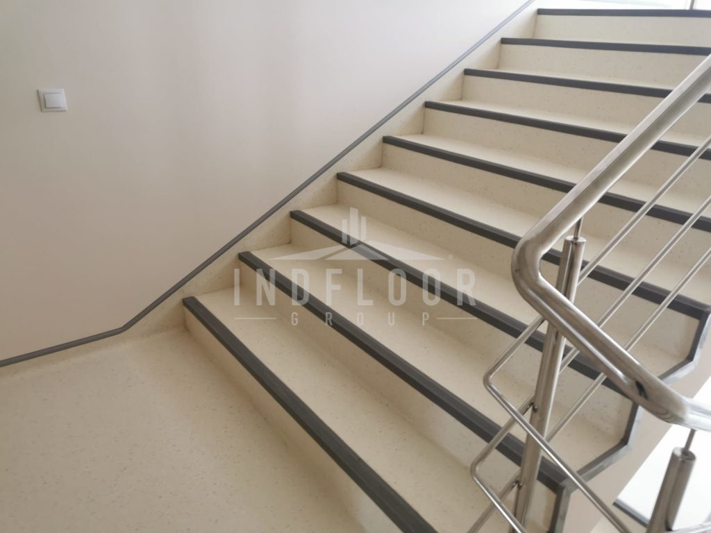 pardoseli pentru spital